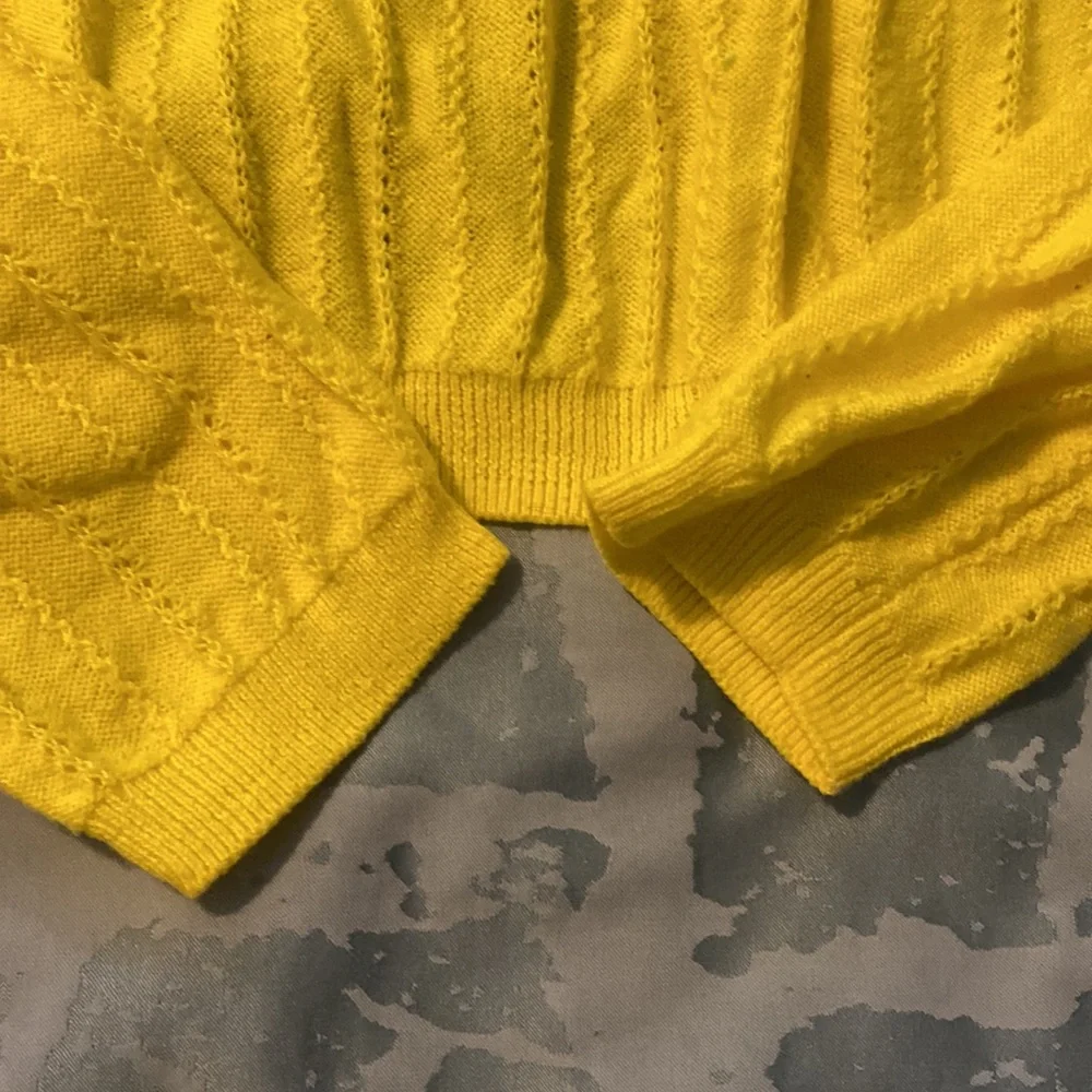 Gap Kids Yellow Knit Light Sweater, Medium, NWOT - Picture 10 of 10